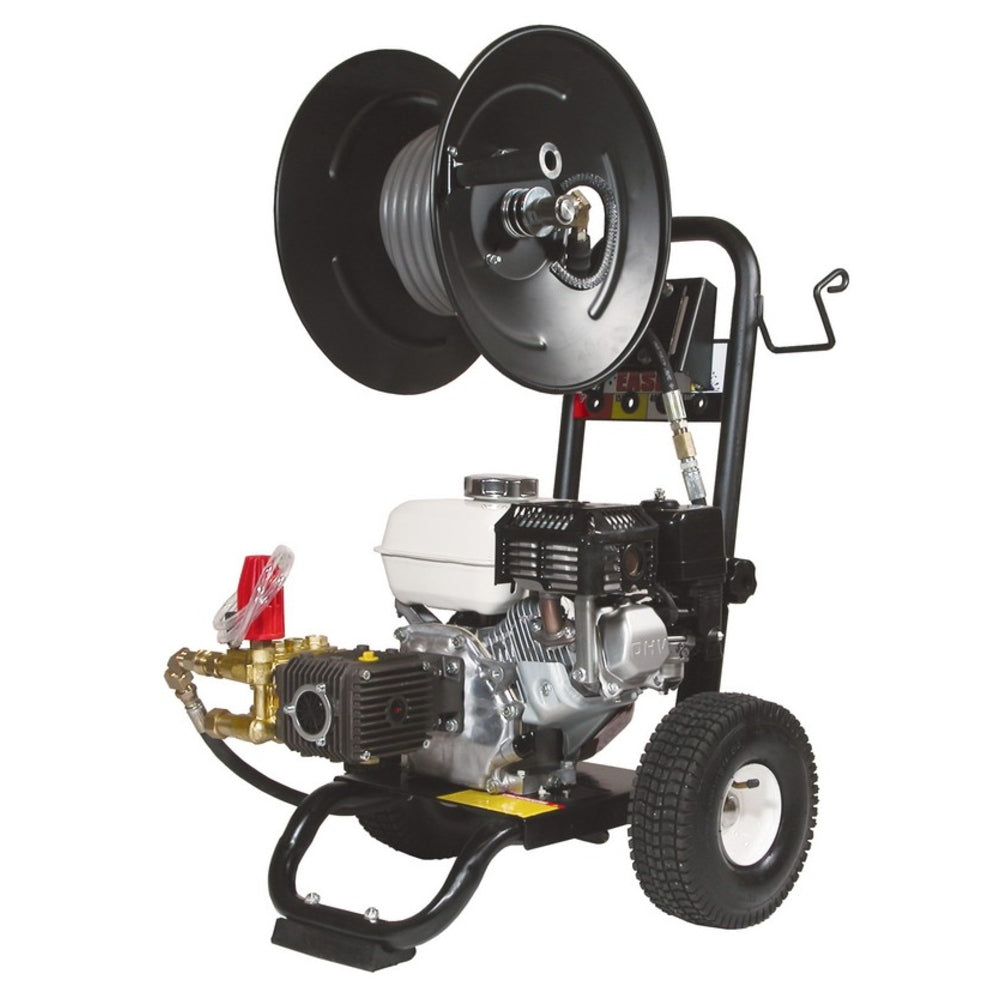 Bar Honda Pressure Cleaner 2700psi with engine and hose reel on a white background